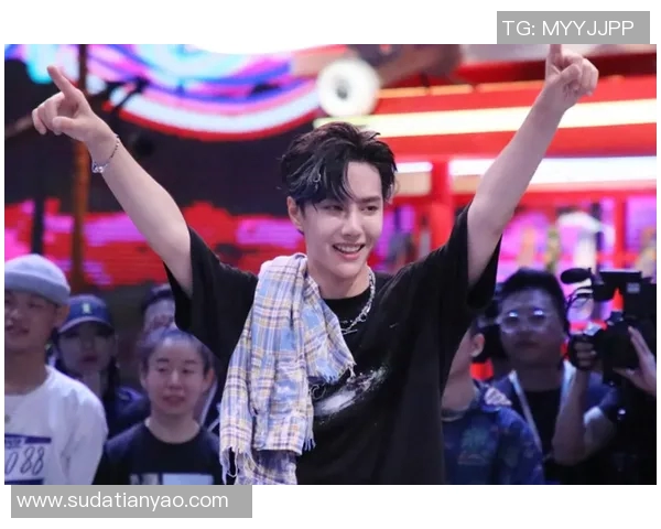 成都街舞队在世界滑板锦标赛中的逆袭之旅展现青春力量与团队精神