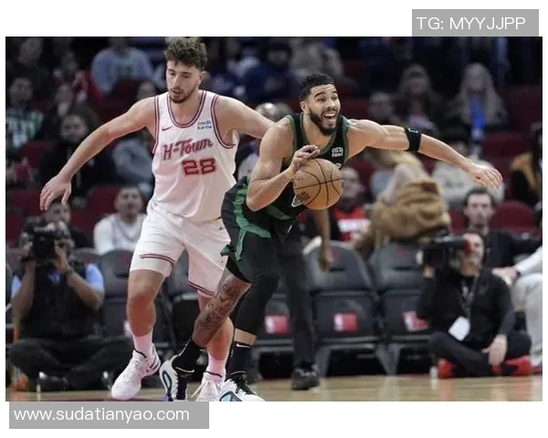 火箭队与凯尔特人激战12月28日精彩回顾与赛前分析