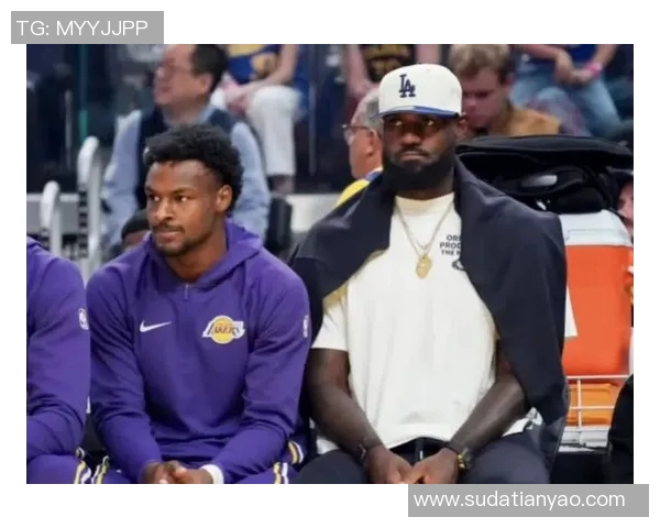 詹姆斯父子同台即将实现梦想布朗尼正式宣布参加NBA选秀