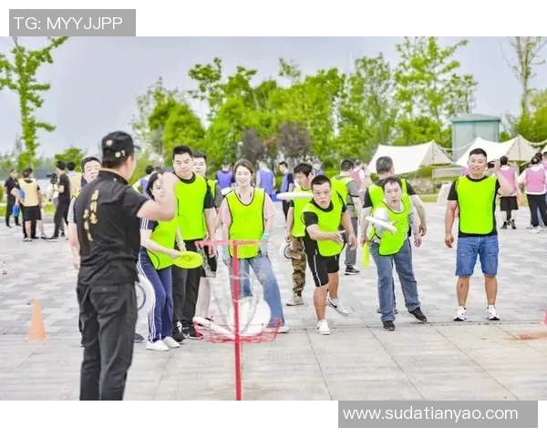 重庆飞盘队荣登飞盘战术排行榜第三名展现强大实力与团队协作